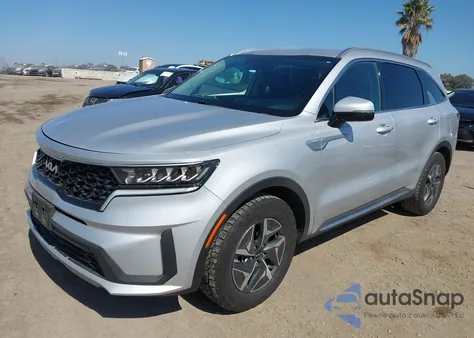 2022 Kia Sorento Hybrid S z USA, uszkodzony, nr VIN KNDRG4LG2N5102073